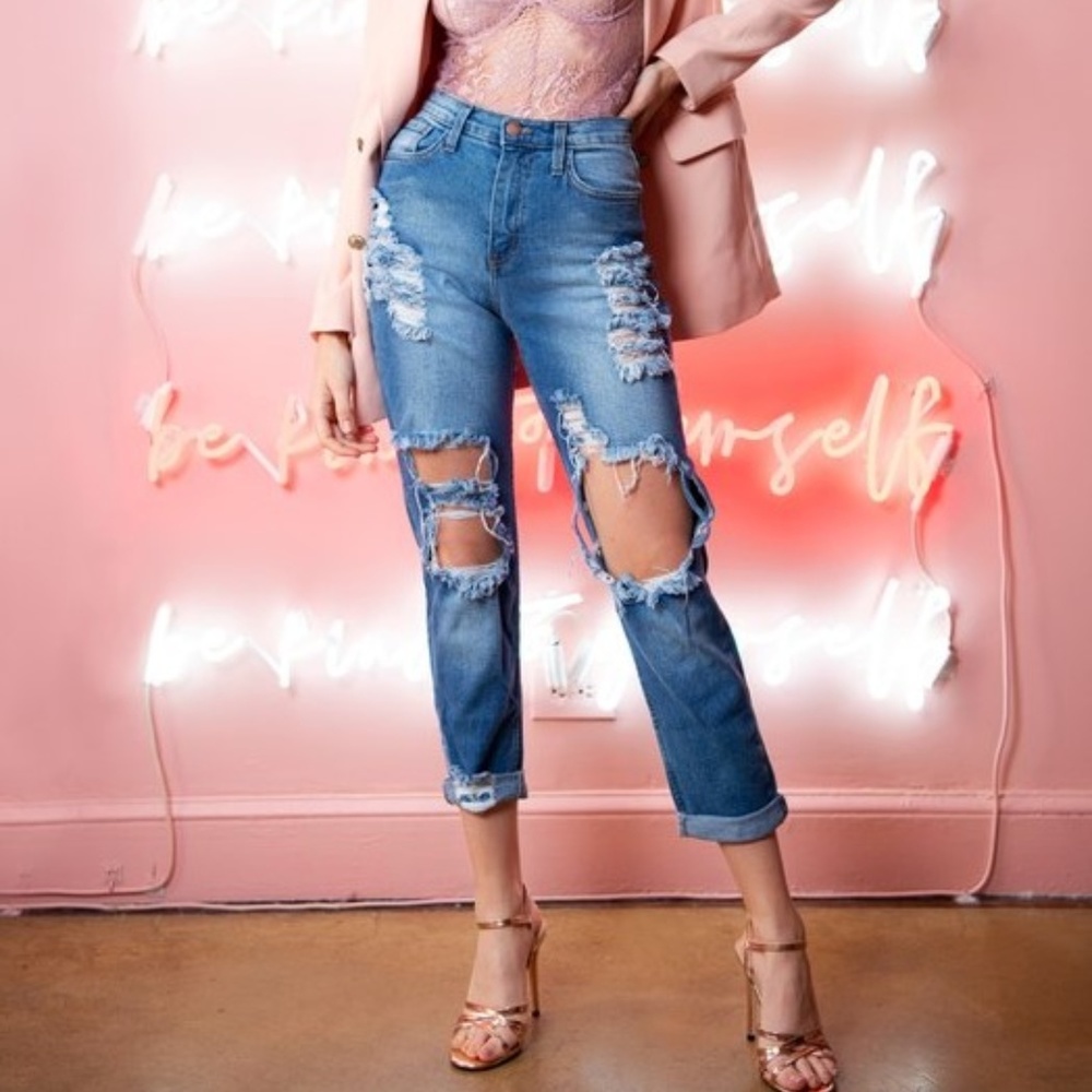 New-MADE IN USA Distressed Mom Jeans